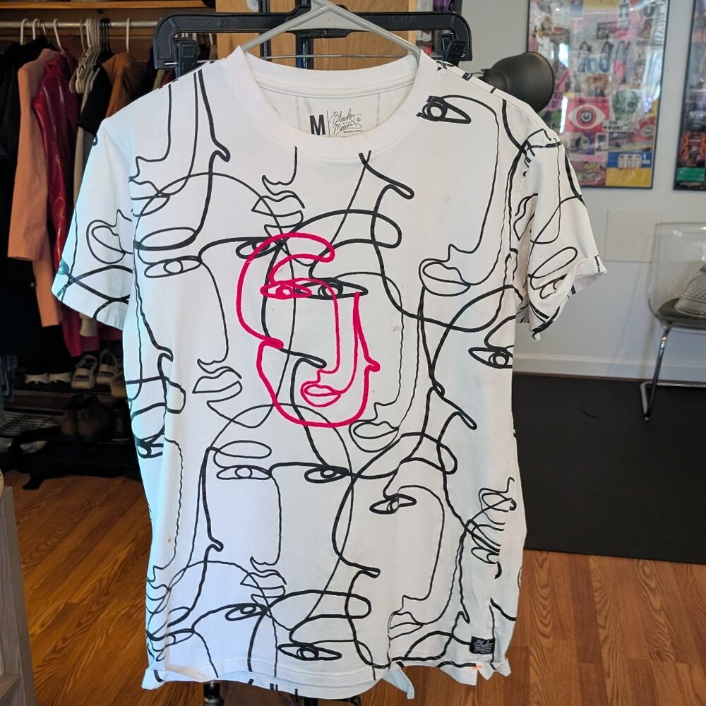 Men's Bleeker & Mercer Faces T Shirt Size M